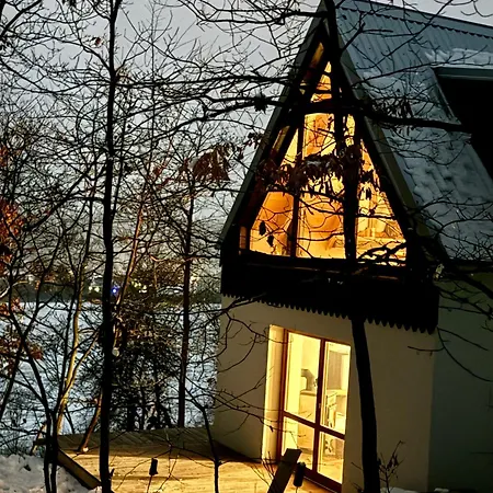 Meziles Ferienhaus Bus